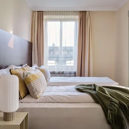 Отель Flemings Muenchen-schwabing Мюнхен