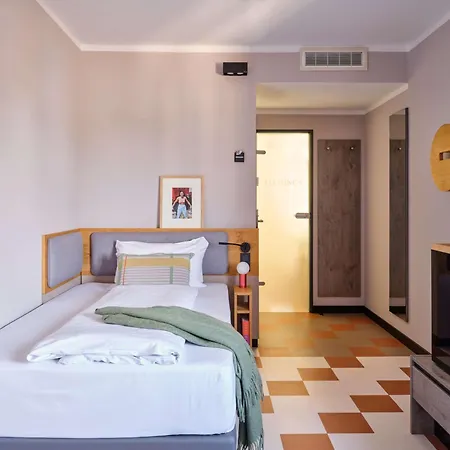 Flemings Muenchen-schwabing 4* Munich