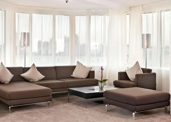 Flemings Muenchen-schwabing מינכן