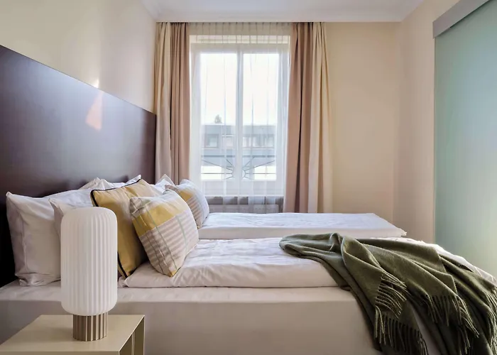 Flemings Muenchen-schwabing מינכן