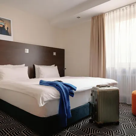 Flemings Muenchen-schwabing 4* Münih